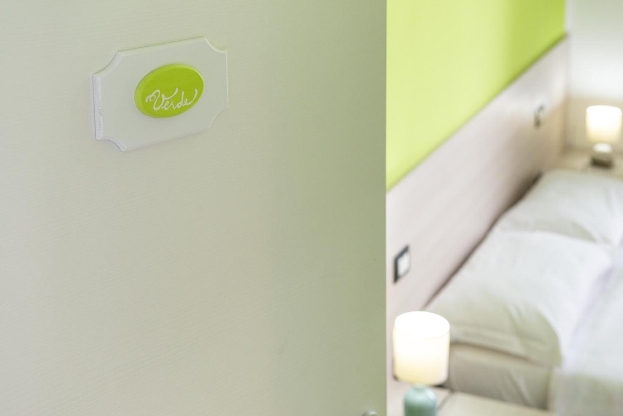フォッローニカ La Casa Di Bianca Bed & Breakfast エクステリア 写真
