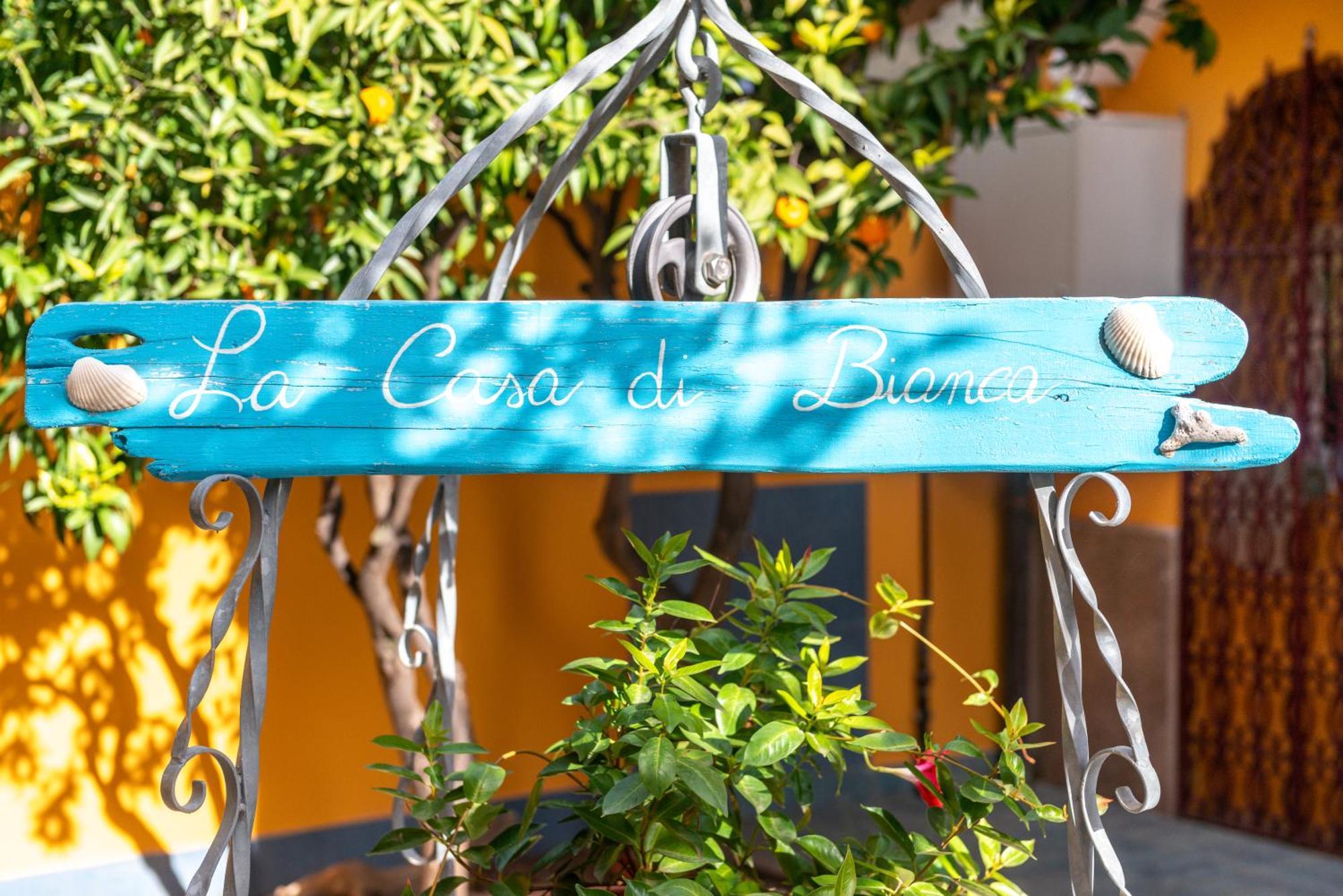 フォッローニカ La Casa Di Bianca Bed & Breakfast エクステリア 写真